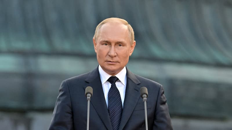 Vladimir Poutine assiste à l'entraînement des forces de dissuasion nucléaire