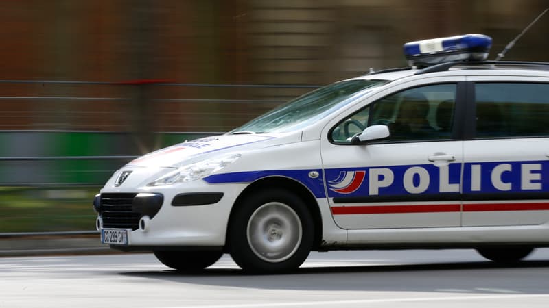 Une voiture de police. (photo d'illustration)