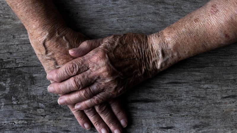 32 personnes âgées retrouvées mortes à leur domicile en 2025, un décompte "sous-évalué" selon les Petits Frères des Pauvres