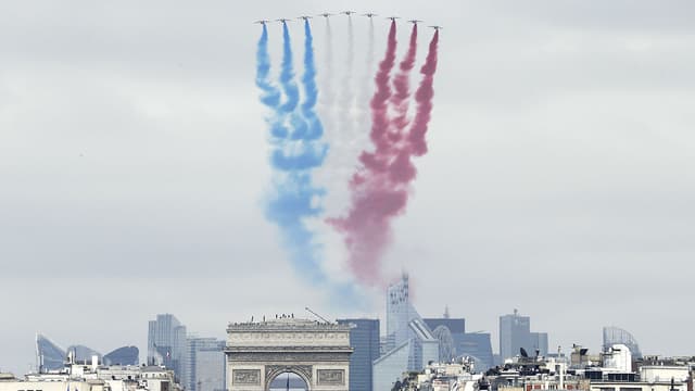 Comme chaque année, la patrouille de France survolera les Champs-Elysées.