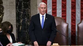 Le vice-président américain Mike Pence, lors de la séance de certification de la victoire de Joe Biden, le 7 janvier 2021