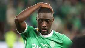 Dennis Appiah après la défaite de Saint-Etienne contre Toulouse le 17 mai 2025