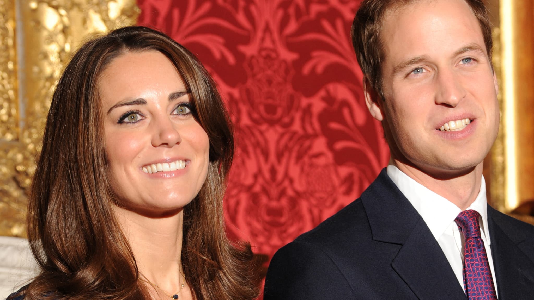 Kate et William le 16 novembre 2010, jour de l'annonce de leurs fiançailles.