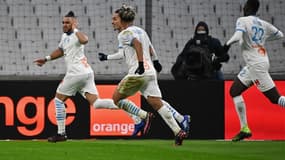 Dimitri Payet (à gauche)