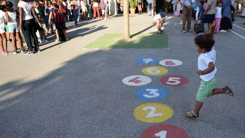 Une cour de récréation dans une école primaire de Marseille (PHOTO D'ILLUSTRATION).