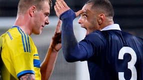 Guidetti et Kurzawa, face à face lors du match polémique des Espoirs. 