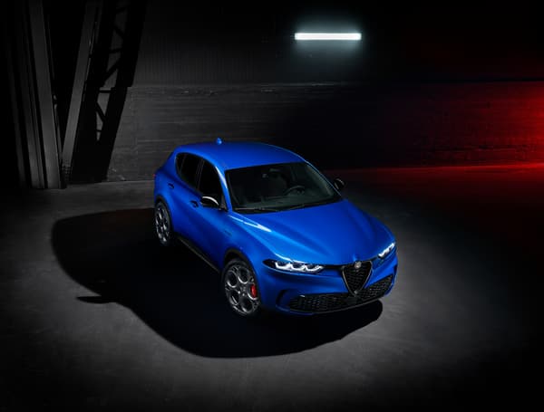 Ce modèle reprend de nombreux éléments du concept dévoilé en 2019, au salon automobile de Genève. Ce modèle reprend de nombreux éléments du concept dévoilé en 2019, au salon automobile de Genève.
