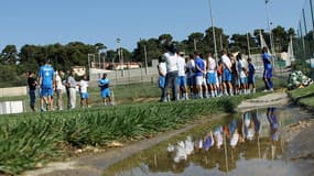 L'Association Olympique de Marseille avait à charge de construire le centre de formation de l'OM, grâce aux fonds que devait lui transmettre la société OM. 