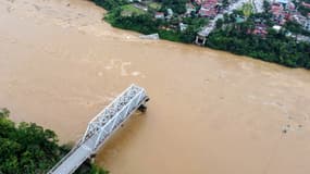 Un pont s'est effondré dans la province de Phu Tho, au Vietnam, le 10 septembre 2024