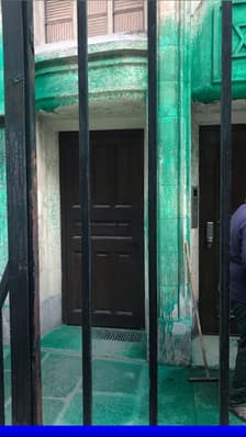 Quatre lieux de la communauté juive ciblés par des jets de peinture verte à Paris