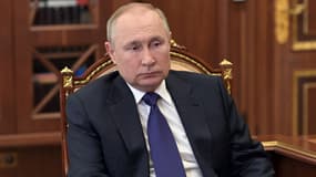 Vladimir Poutine, lors d'une réunion au Kremlin le 1er mars 2022.