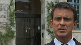 Manuel Valls, s'exprimant en marge d'un déplacement à Montargis, dans le Loiret, le 19 septembre 2016.
