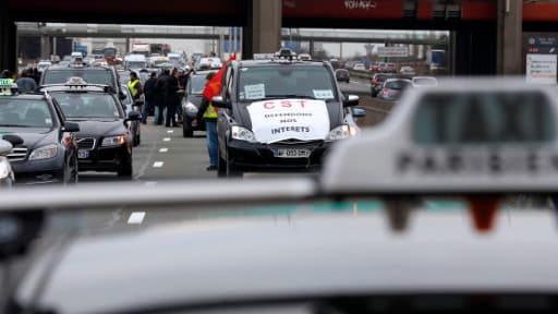 De nombreuses opérations escargot et des barrages filtrants ont été mis en place
