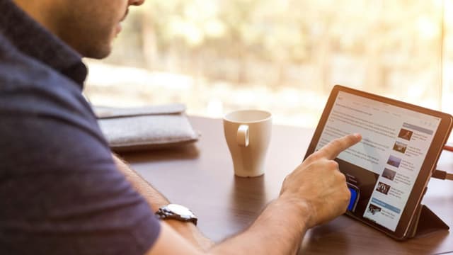 Top 5 des tablettes tactiles pas chères : profitez de vos meilleurs divertissements sans dépasser 350 €