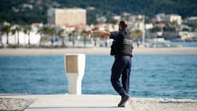 A Marseille, des CRS surveillent les plages pour éviter les incivilités (Illustration)