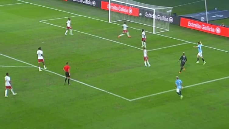 La sortie ratée d'Anthony Lopes en amical avec l'OL, 29 juillet 2023