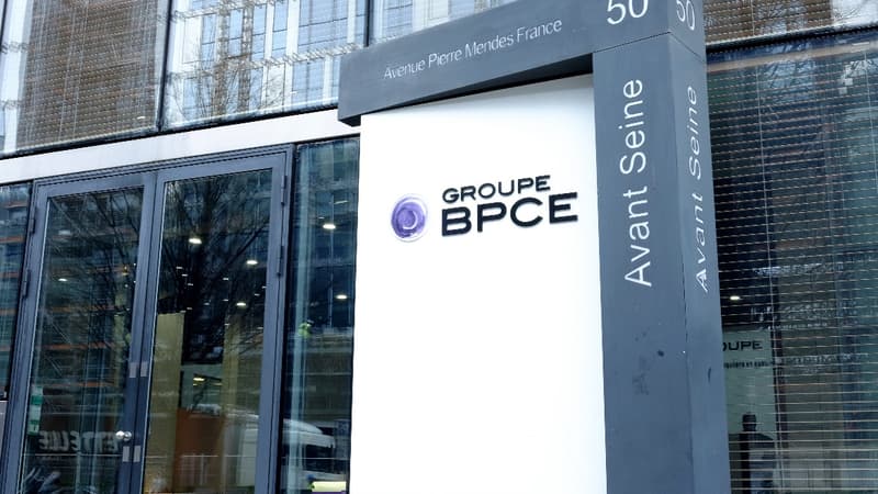 Pour faire face "à l’essor du numérique et à la pression des revenus", Groupe BPCE doit économiser 1 milliard d'euros d’ici 2020.