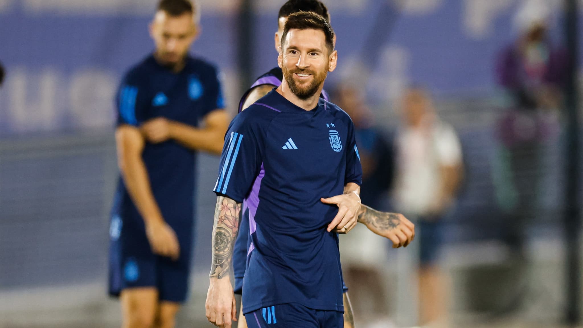 VIDEO : Le cadeau improbable reçu par Messi après avoir battu