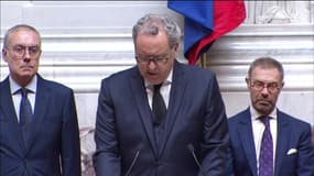 Une plaque commémorative au nom de Jacques Chirac sera apposée sur le siège qu'il occupait à l'Assemblée Nationale