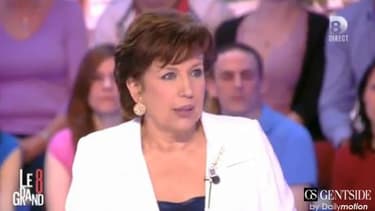 Roselyne Bachelot sur le plateau de Direct8, le 30 avril 2013