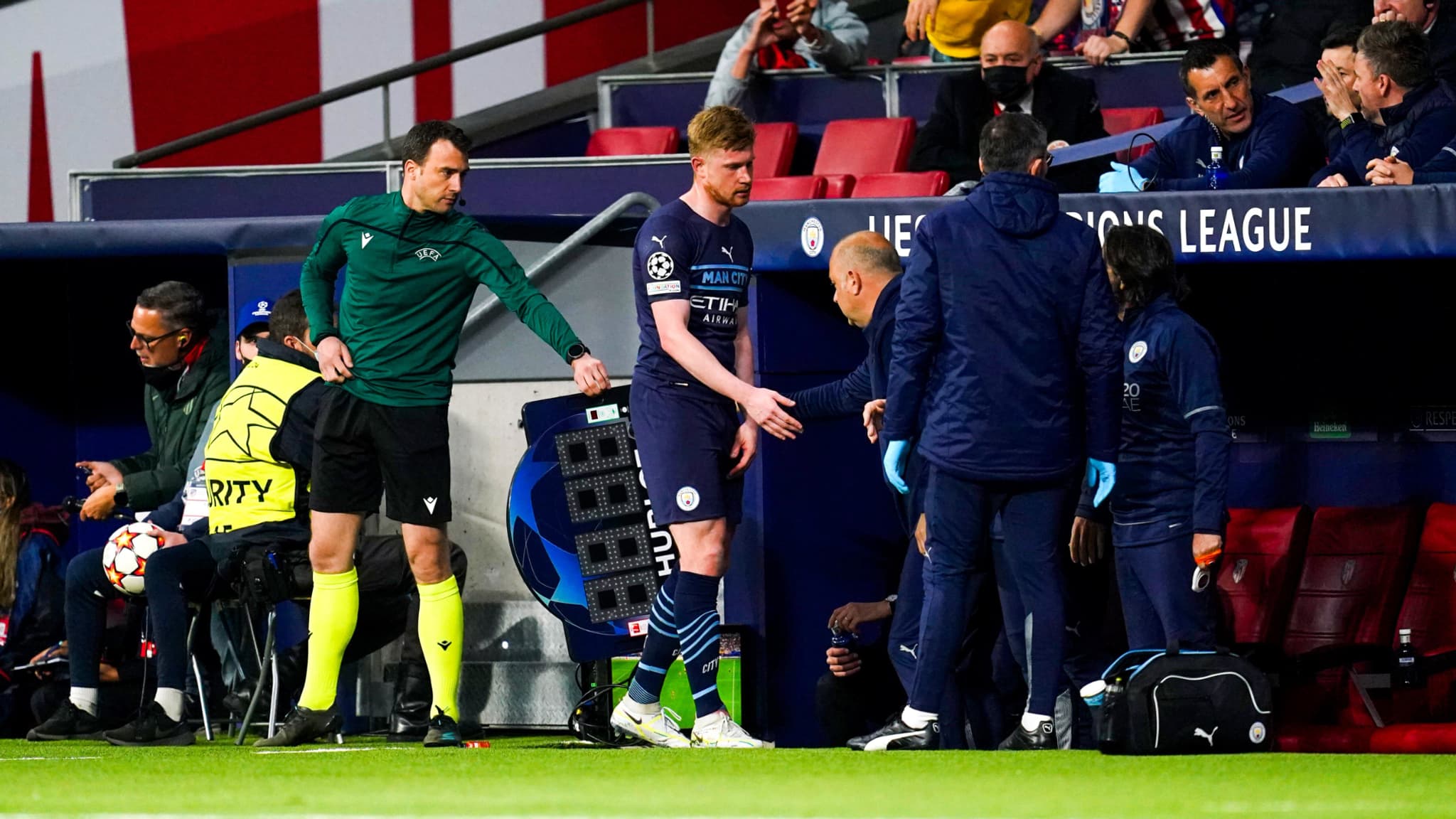 La sortie de Kevin De Bruyne La sortie de Kevin De Bruyne