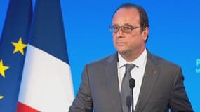 François Hollande annonce de nouveaux postes dans l'Éducation nationale.