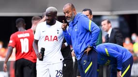 Tanguy Ndombele et Nuno Espirito Santo face à Rennes