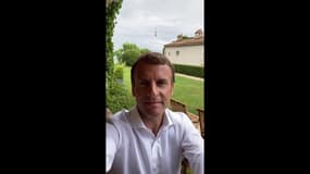 Emmanuel Macron: "La santé est une chose trop sérieuse pour la laisser à des fausses rumeurs, à des fausses informations" 