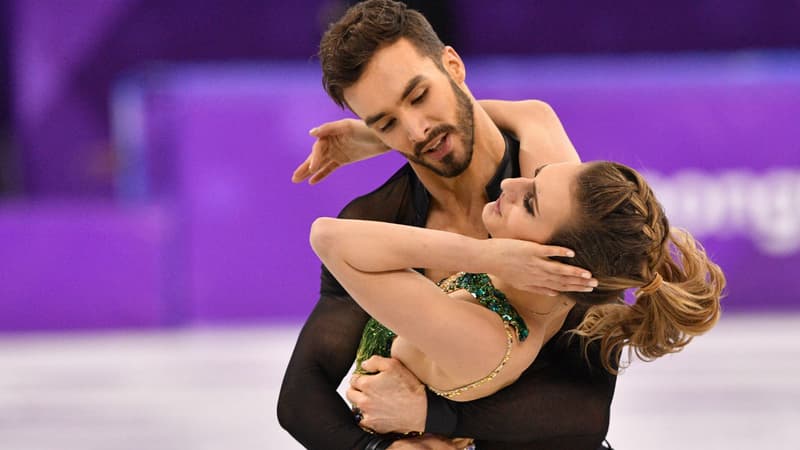 Gabriella Papadakis et Guillaume Cizeron lors du programme court de patinage artistique des JO
