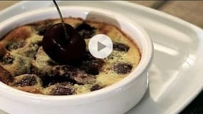 Clafoutis de grand-mère aux cerises (vidéo)