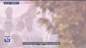 Les Bleus traversent les Champs avec la Patrouille de France
