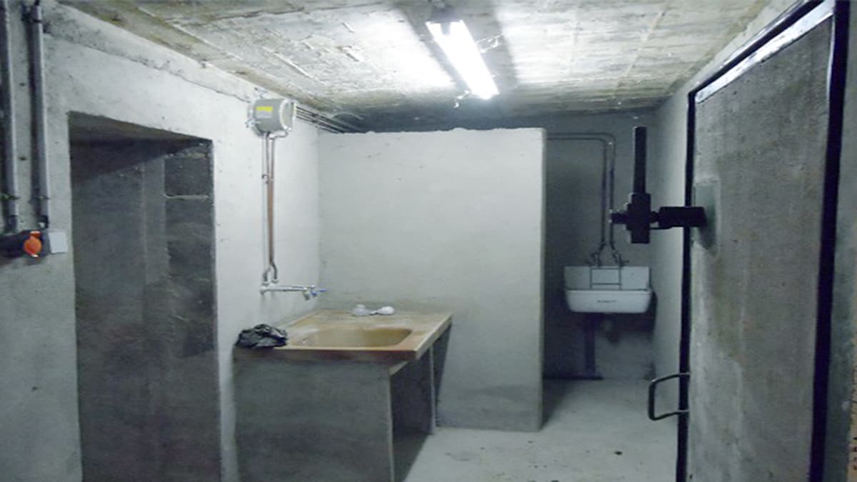 Vue de l'intérieur d'un bunker construit par Amesis Vue de l'intérieur d'un bunker construit par Amesis