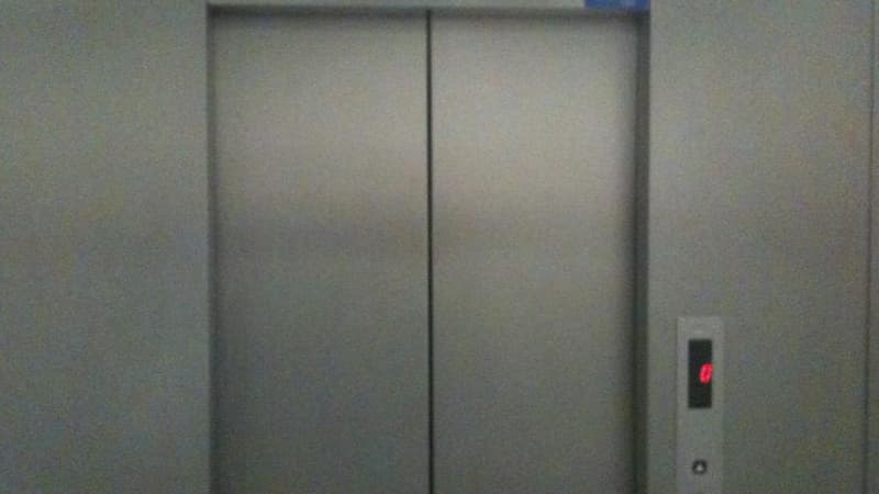 Des ascenseurs de plus en plus sûrs