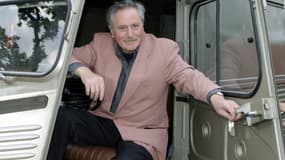 Victor Lanoux dans la série de France 3 "Louis la brocante".