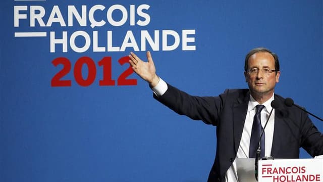 François Hollande à Tulle, en Corrèze, samedi. Jugé pointilliste par une partie des électeurs de gauche et critiqué pour son flou par la majorité, le projet présidentiel du candidat socialiste à la présidentielle se muscle avec la révision annoncée du quo