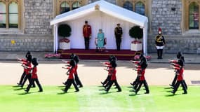 La reine Elizabeth II durant la cérémonie militaire pour son anniversaire, le 13 juin 2020