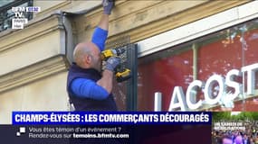 Sur les Champs-Élysées, les commerçants se barricadent 