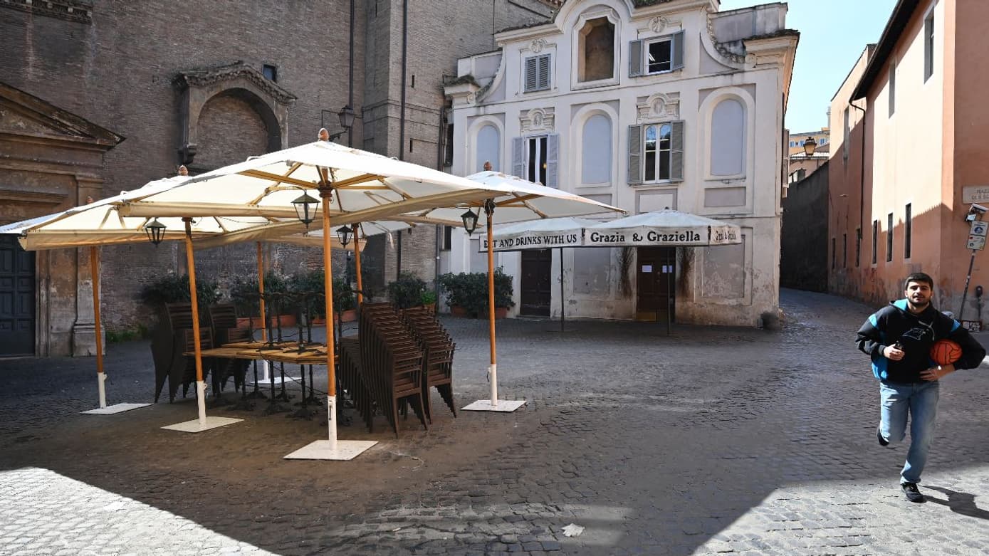 Les ruelles du centre historique de Rome (Italie), le 10 mars 2020.