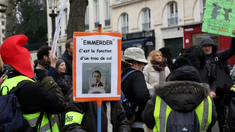 Manifestation contre le pass vaccinal devant l'Assemblée nationale le 16 janvier 2022. (PHOTO D'ILLUSTRATION)