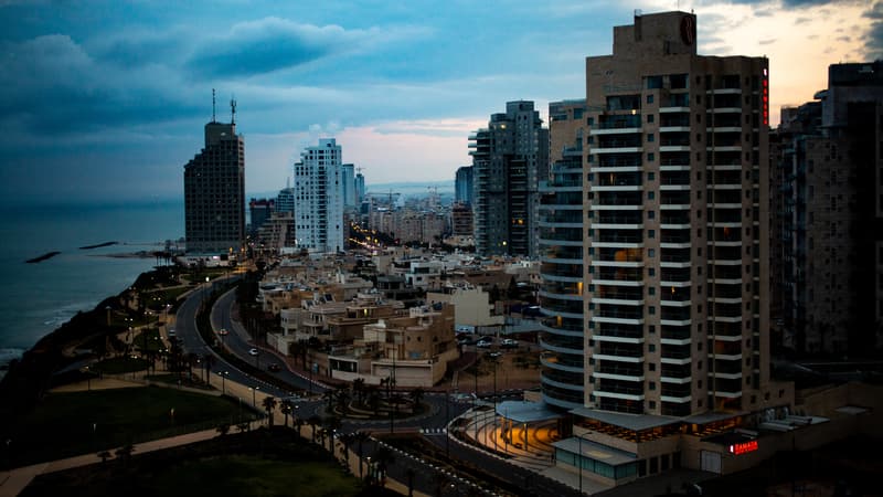 Israël: au moins 13 blessés près de Tel-Aviv dans un 
