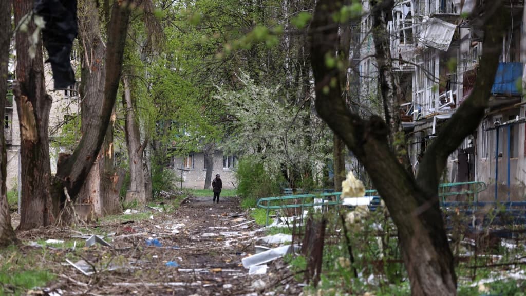 Kiev annuncia il ritiro da Avdiivka “per salvare personale”