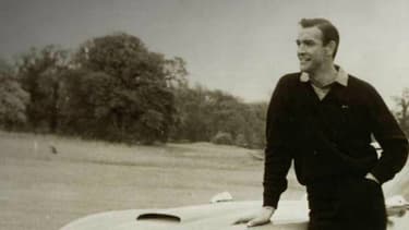 La DB5 avec son tout premier 007, Sean Connery.