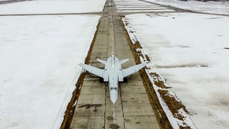 Guerre en Ukraine: pourquoi Kiev se félicite d'avoir pu abattre un bombardier supersonique russe