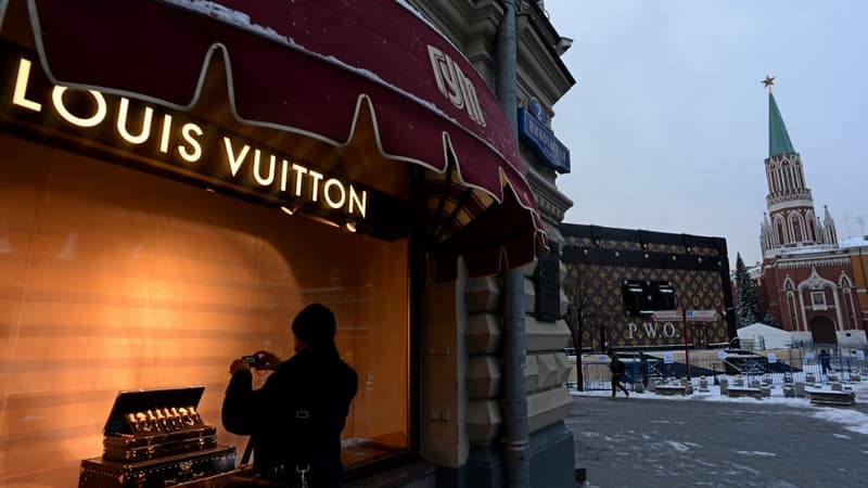 Une boutique Louis Vuitton à Moscou (Russie) en 2013.