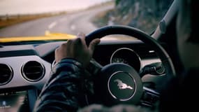 Top Gear UK au volant de la Ford Mustang