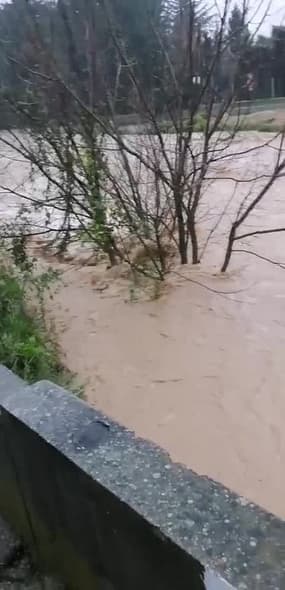 Vaucluse : inondations à Pertuis - Témoins BFMTV