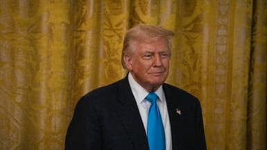 Le président Donald J. Trump prononce un discours sur le thème « Rendre la technologie de la santé formidable à nouveau » avec le secrétaire américain à la Santé et aux Services sociaux, Robert F. Kennedy, Jr. et David O. Sacks, président du Conseil consultatif du président sur la science et la technologie, à la Maison Blanche à Washington, D.C., le 30 juillet 2025.