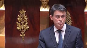 Manuel Valls a affirmé mardi devant l'Assemblée nationale qu'il fallait "vraiment maîtriser nos frontières" mais "pas en sortant de Schengen".