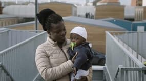 Le clip engagé de Grand Corps Malade avec les migrants de la Porte de la Chapelle