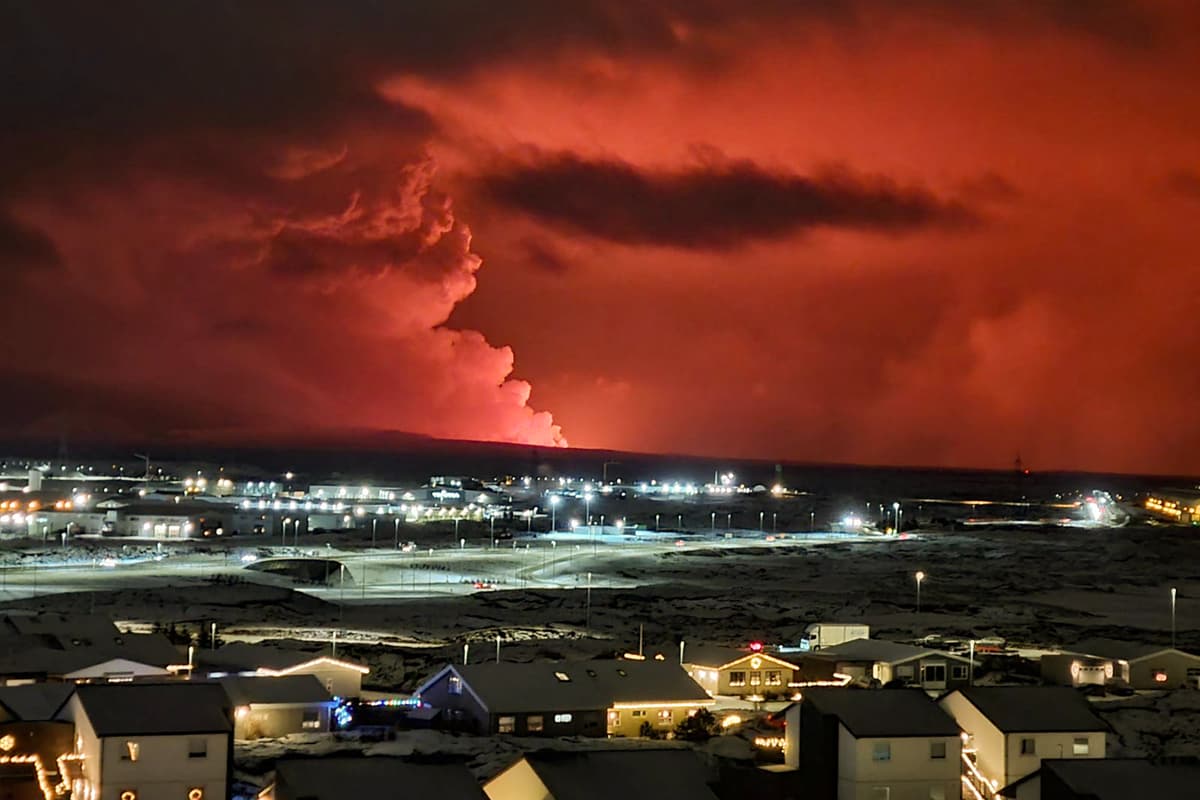 Volcan En Islande Les Images Impressionnantes De L Ruption Dans Le